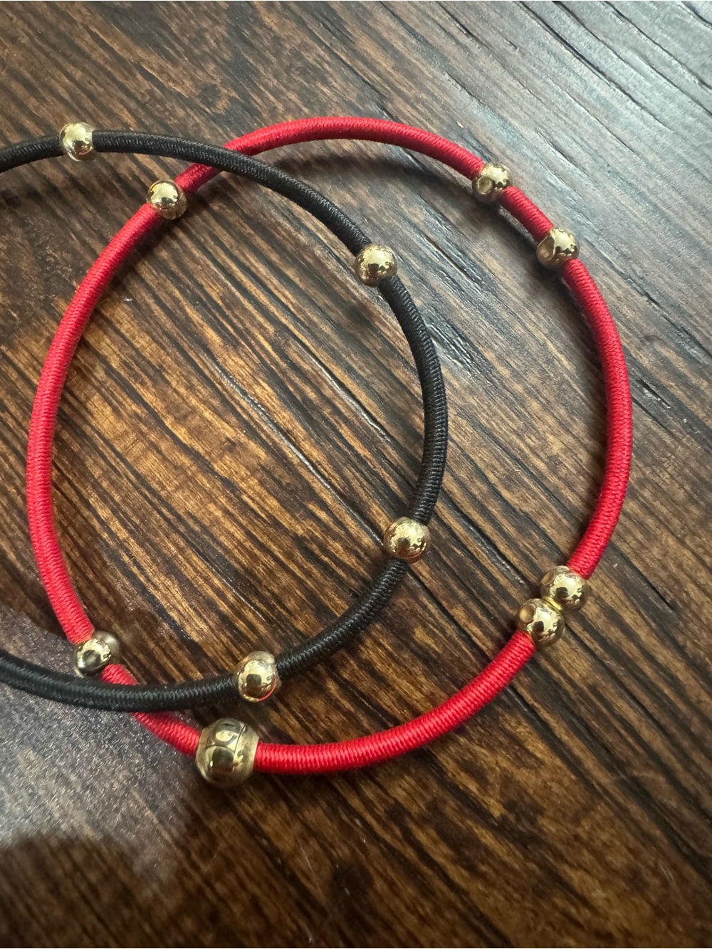 Enewton essentials Two Elastic Gold Bead Bracelets Hair Ties Red and Black - Picture 6 of 8